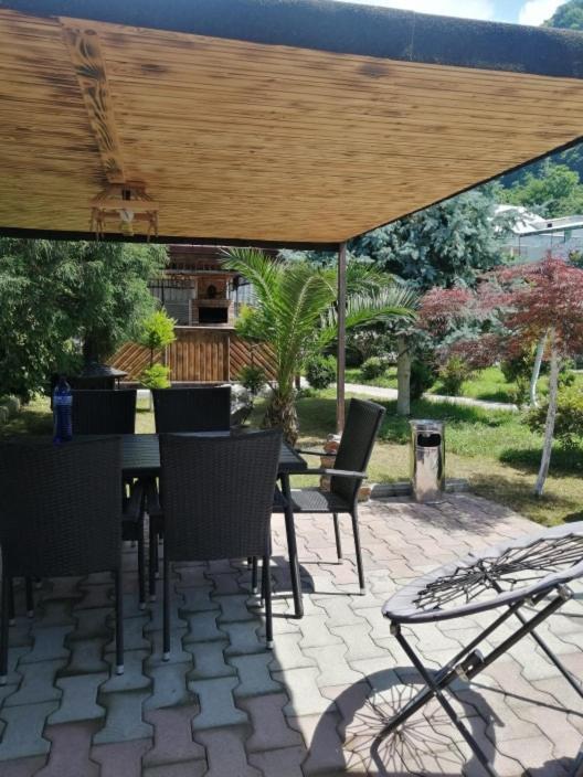 Vacation Home Nukri Gonio Luaran gambar