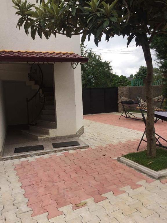 Vacation Home Nukri Gonio Luaran gambar