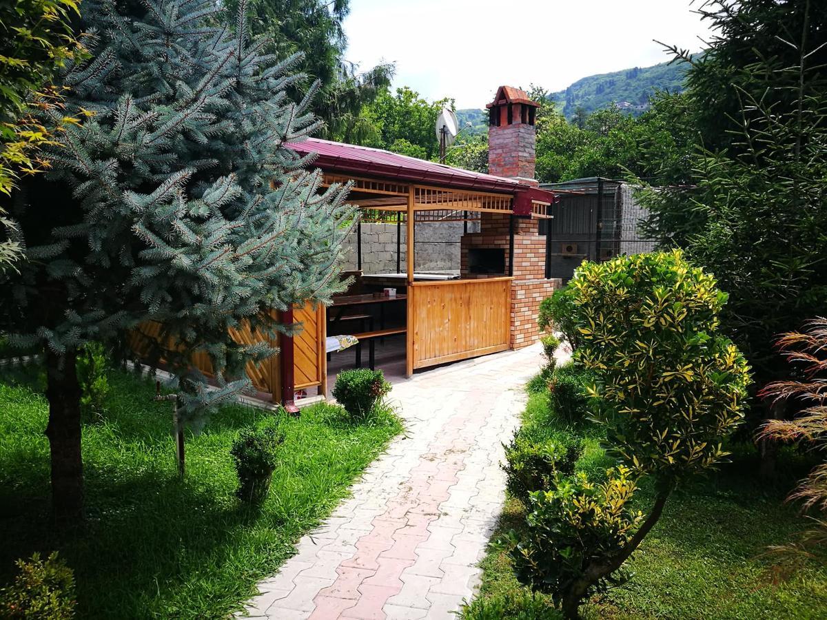 Vacation Home Nukri Gonio Luaran gambar